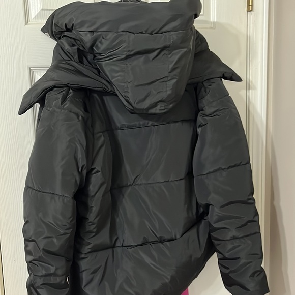 NWT Avec Les Filles Black Puffer w/Faux Shearling Lined Hood Jacket Women’s Med - Picture 12 of 12